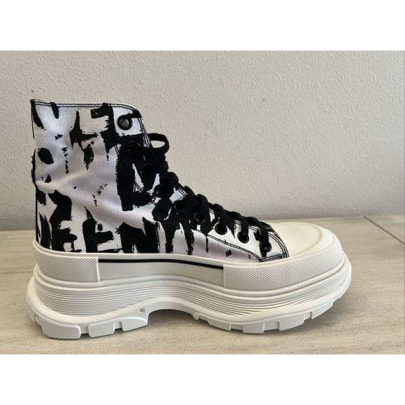 Alexander McQUEEN Men Tread Slick Logo High Top Sneaker White Black EU42.5 US9.5 - Picture 15 of 16